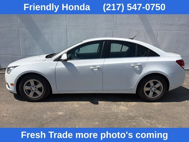 Used 2014 Chevrolet Cruze 1LT with VIN 1G1PC5SB7E7424624 for sale in Springfield, IL