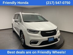 Used 2024 Chrysler Pacifica Plug-In Hybrid Pinnacle Van Passenger Van 24176A for Sale in Springfield, IL, at Honda of Illinois