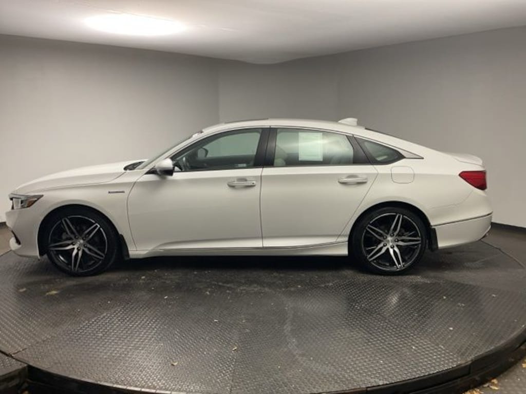 Certified 2021 Honda Accord Hybrid Touring Sedan