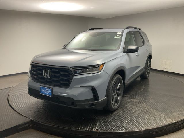2025 Honda Pilot Sport photo 2