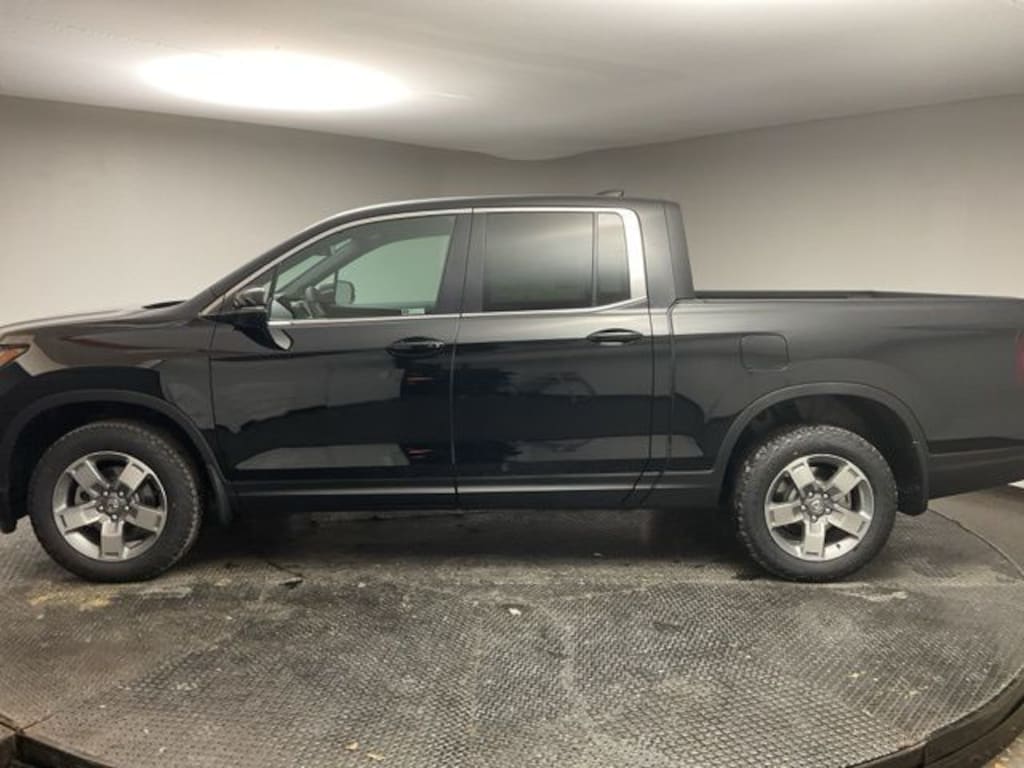 New 2026 Honda Ridgeline RTL Truck Crew Cab