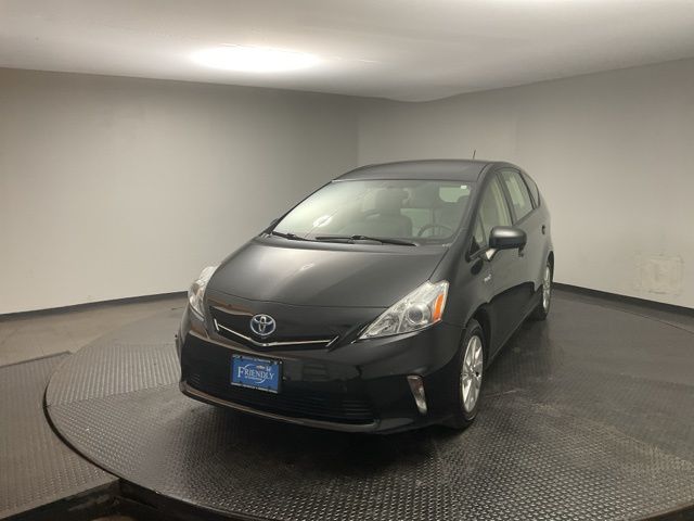 2014 Toyota Prius V Three photo 3