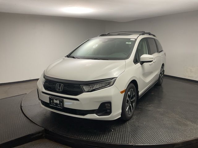 2026 Honda Odyssey EX-L photo 2