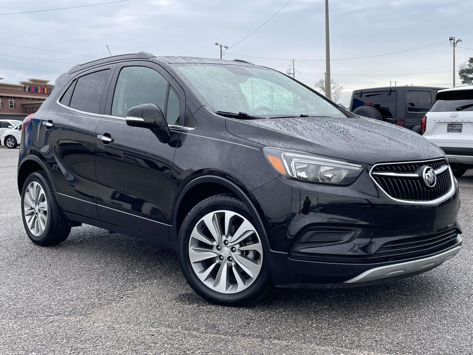 2019 Buick Encore Preferred's photo