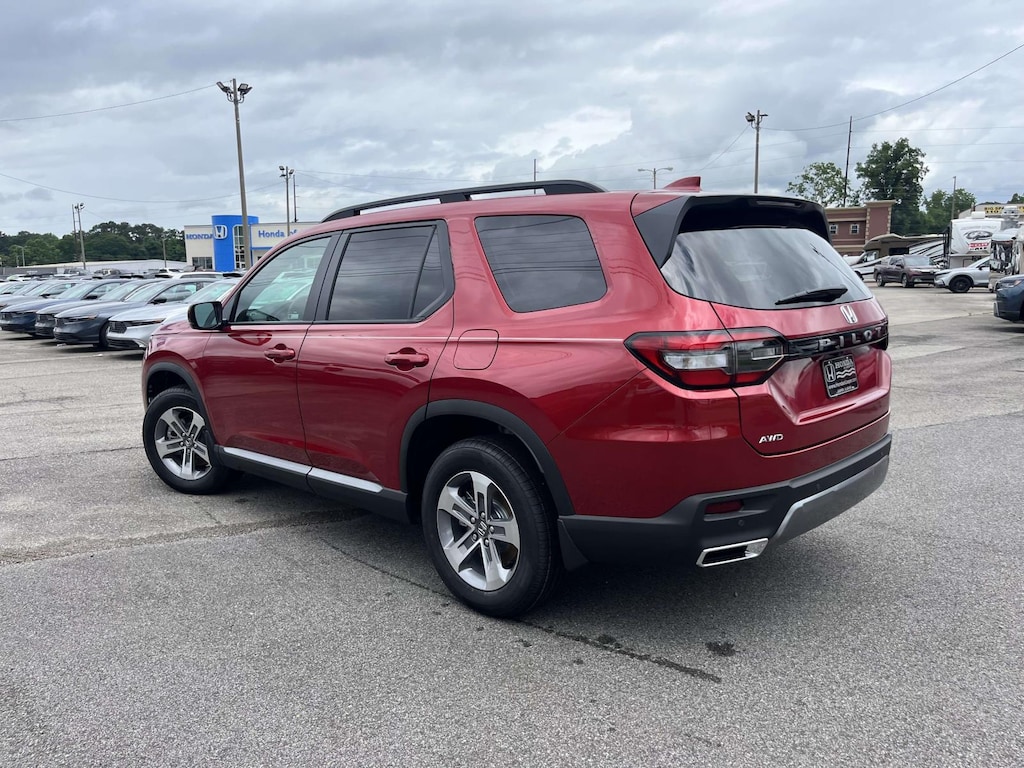 New 2026 Honda Pilot EX-L AWD SUV