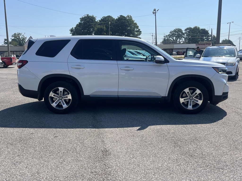 Certified 2024 Honda Pilot 2WD 7P EX-L Sport Utility