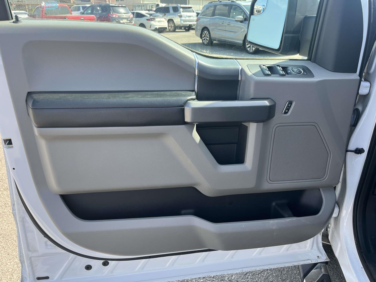 2016 Ford F-150 XLT - Photo 12