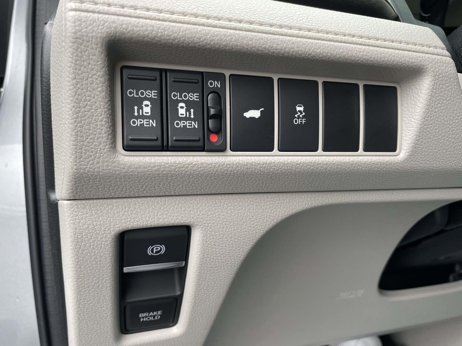 2026 Honda Odyssey EX-L - Photo 15