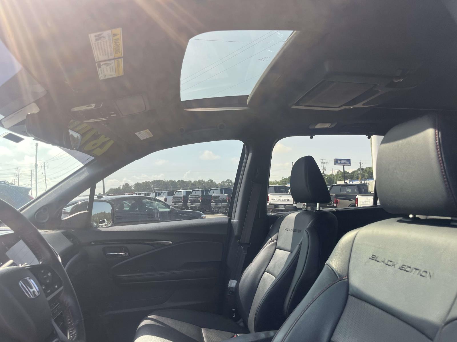 2021 Honda Pilot Black Edition - Photo 15