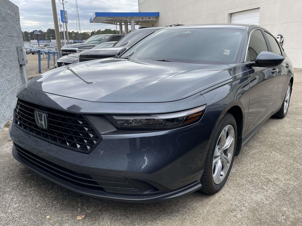 Used 2024 Honda Accord Sedan LX CVT Car
