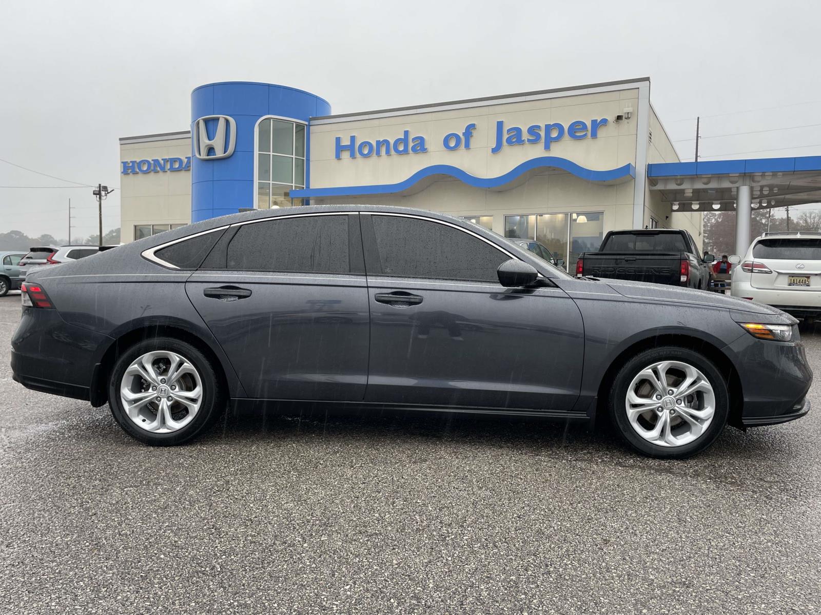 2024 Honda Accord LX photo 2