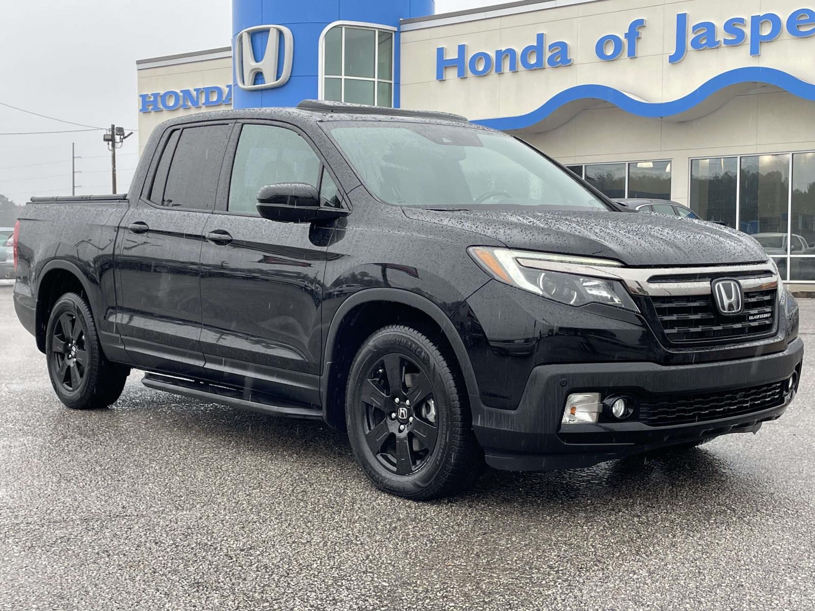 2019 Honda Ridgeline Black Edition's photo