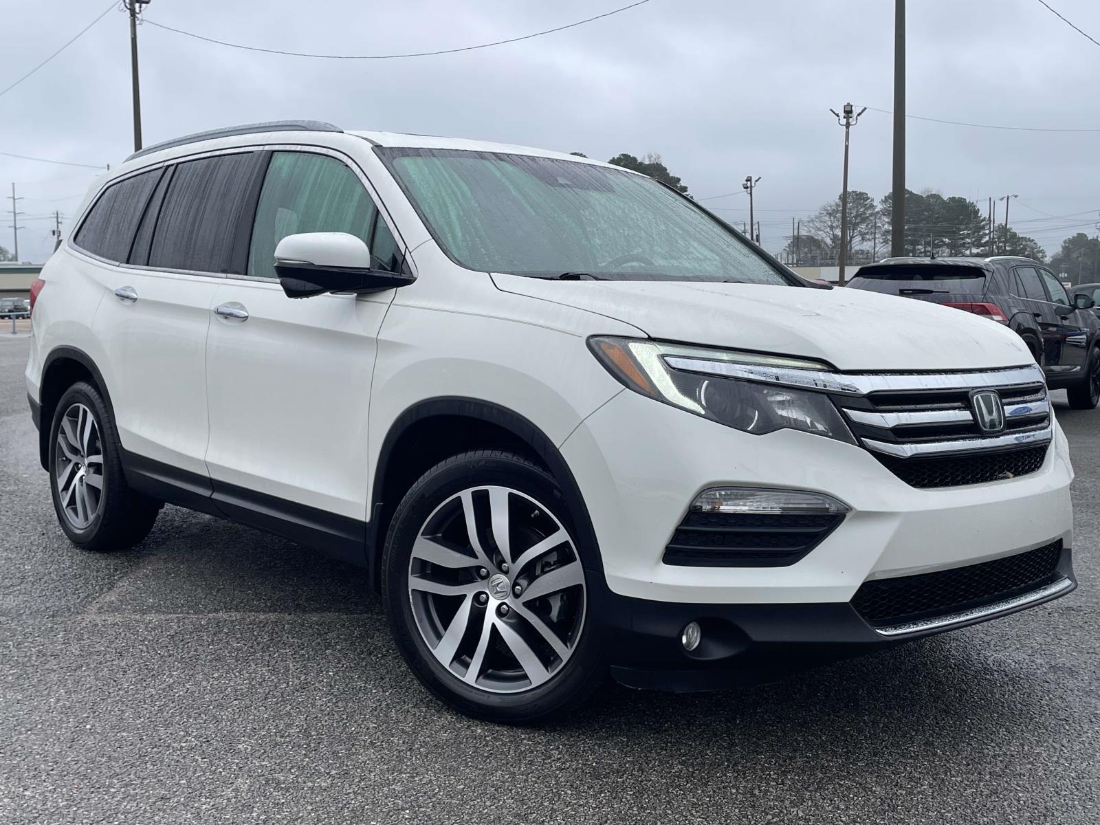 2018 Honda Pilot Touring's photo