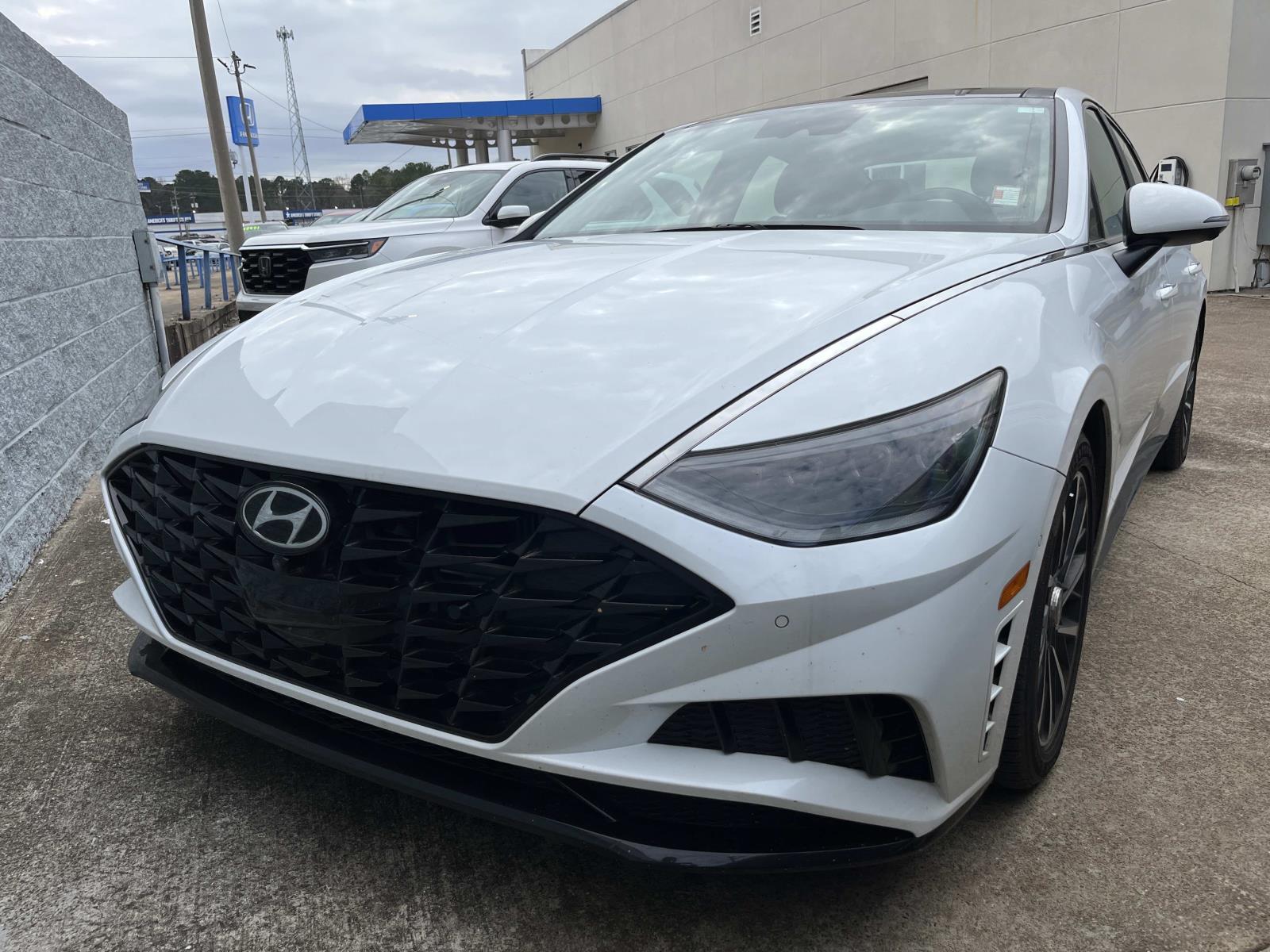 2021 Hyundai Sonata Limited's photo
