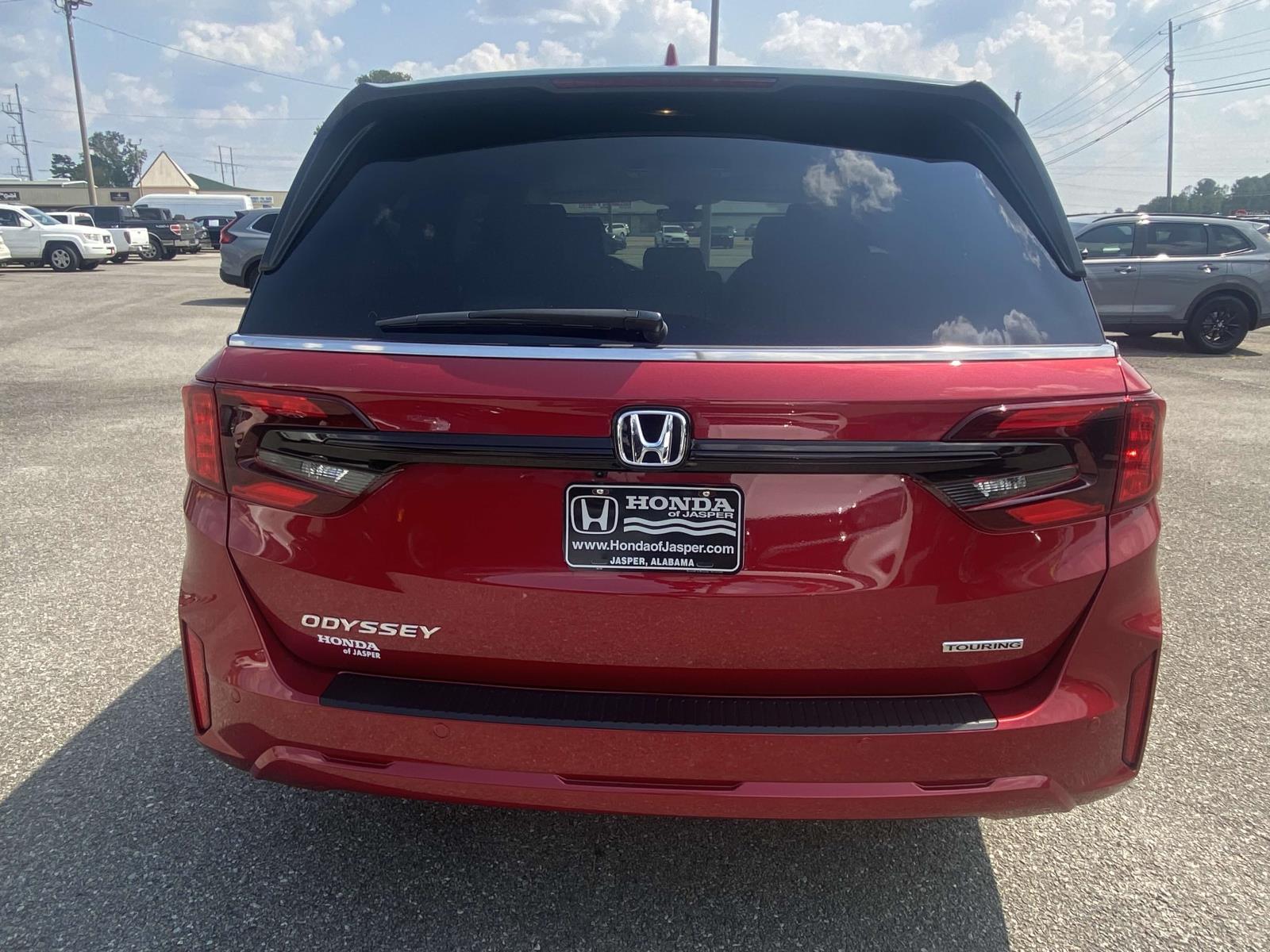 2026 Honda Odyssey Touring photo 2