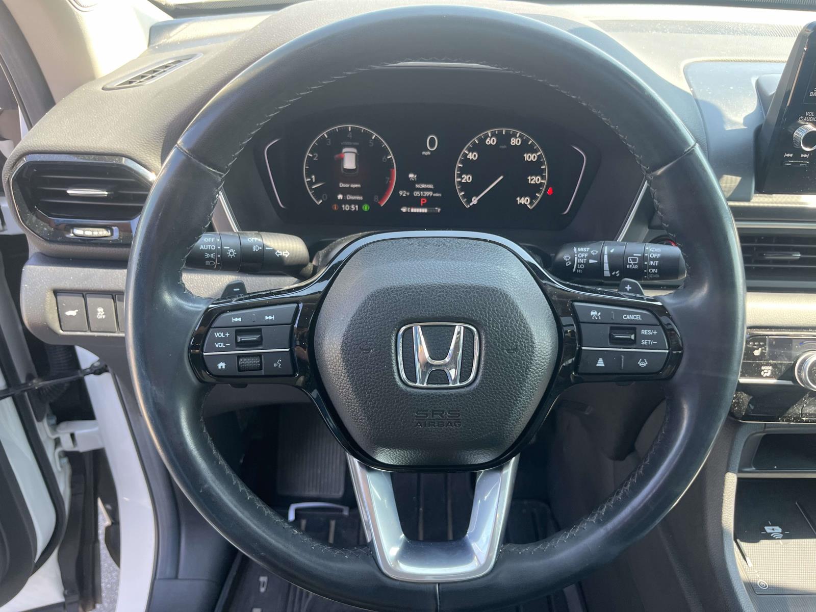 2025 Honda Pilot Touring - Photo 17