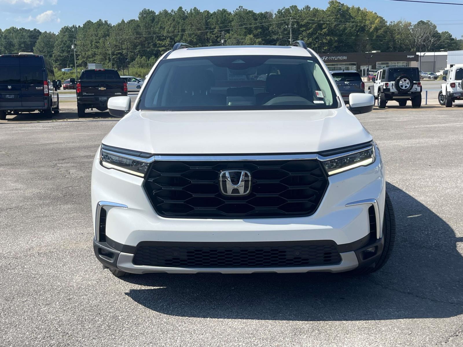 2025 Honda Pilot Touring - Photo 6