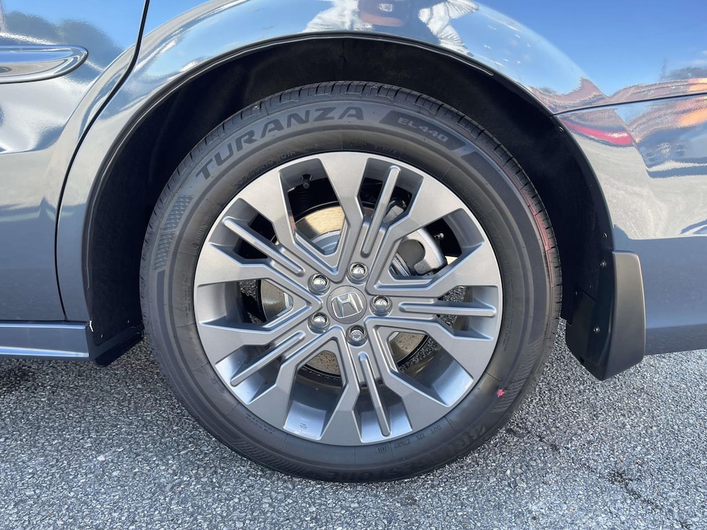 New 2026 Honda Odyssey Touring Auto Van Passenger