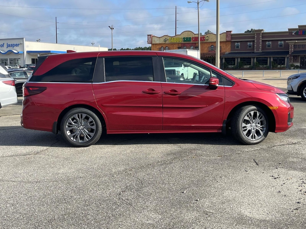 New 2026 Honda Odyssey Touring Auto Van Passenger
