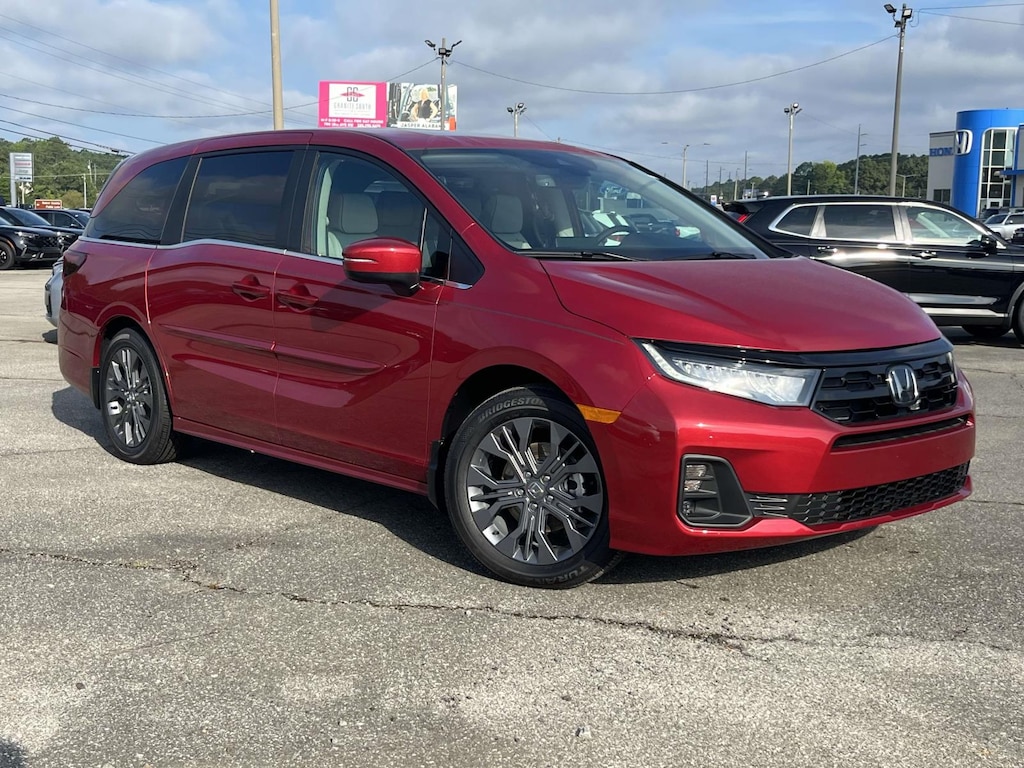 New 2026 Honda Odyssey Touring Auto Van Passenger