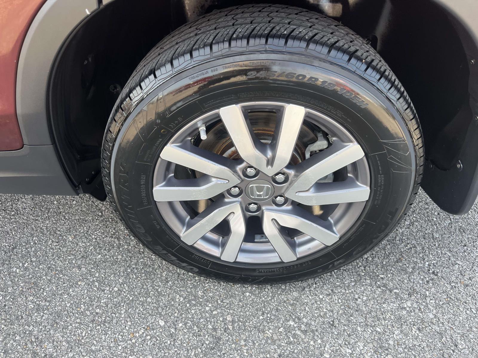 2020 Honda Pilot EX-L - Photo 9