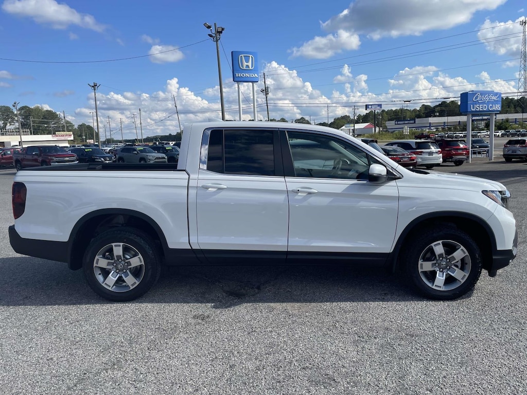 New 2026 Honda Ridgeline RTL AWD Truck Crew Cab