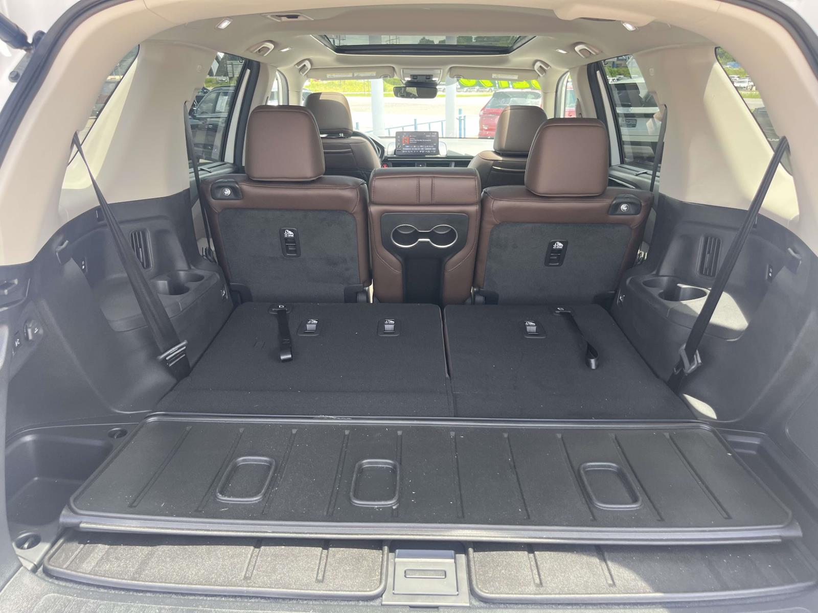 2025 Honda Pilot Elite - Photo 9