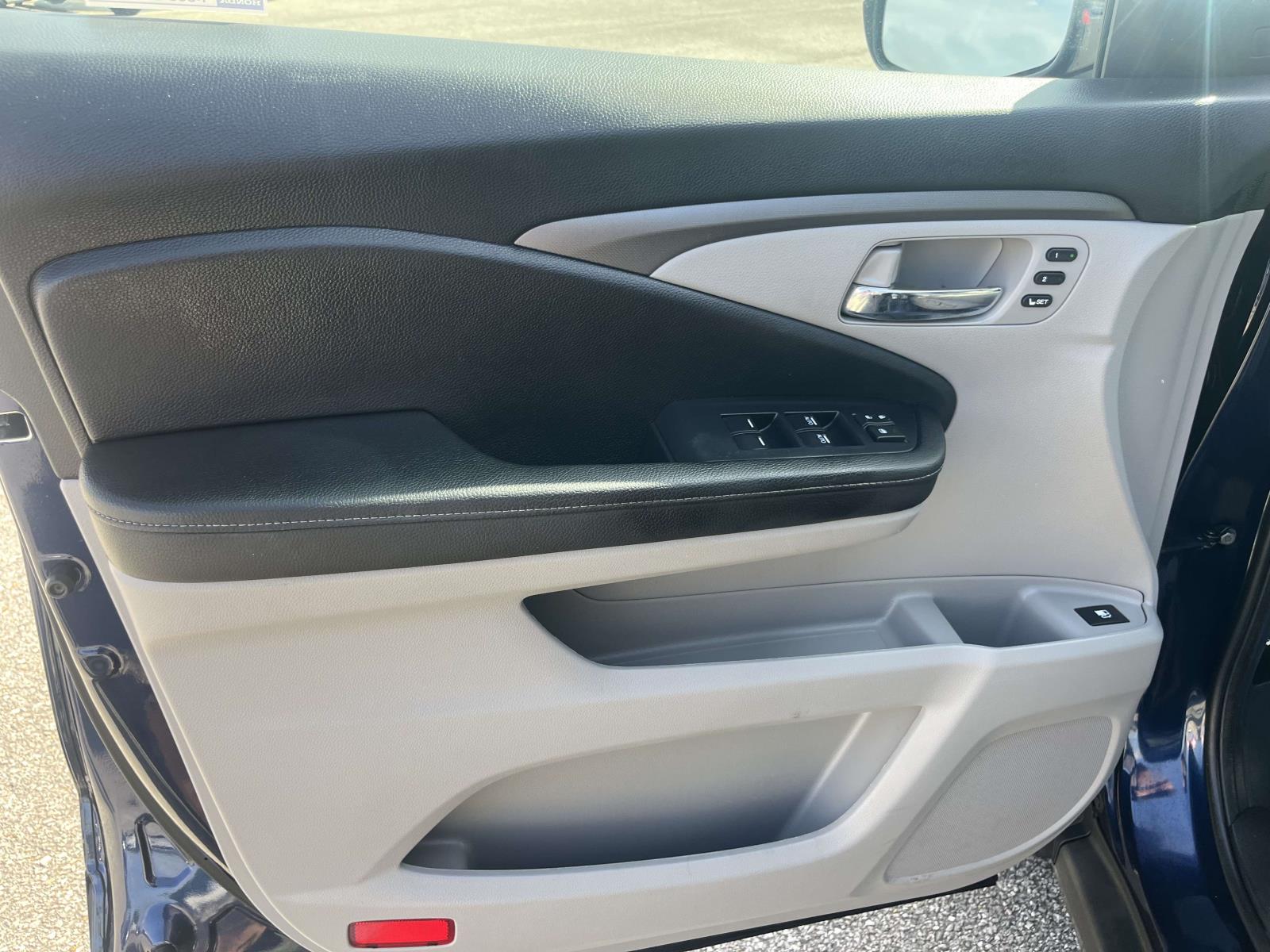2023 Honda Ridgeline RTL - Photo 11