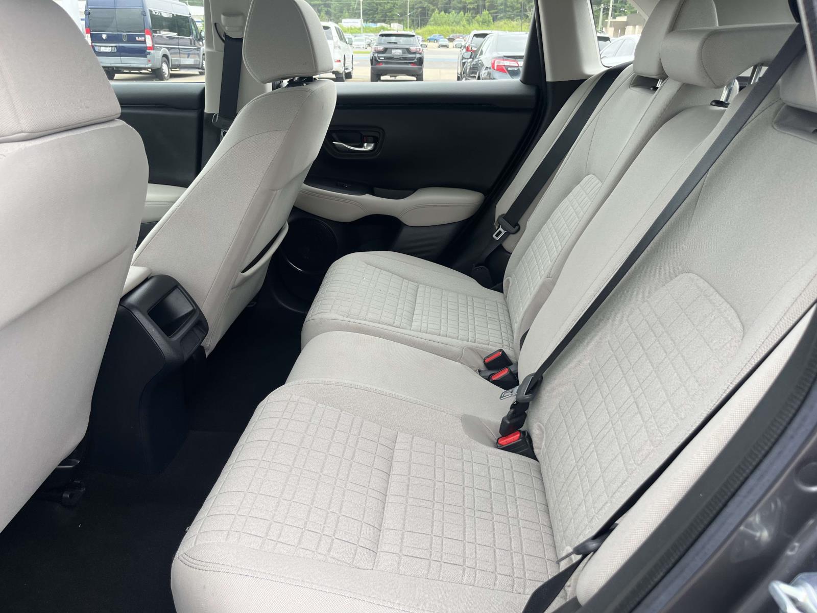 2023 Honda HR-V LX - Photo 11