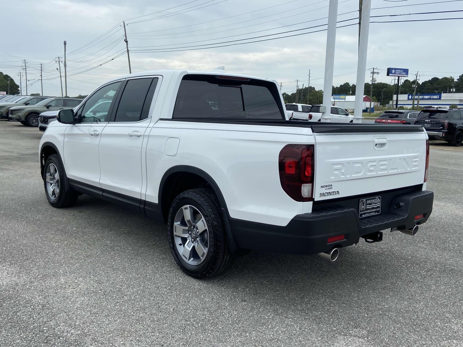 2025 Honda Ridgeline RTL photo 4