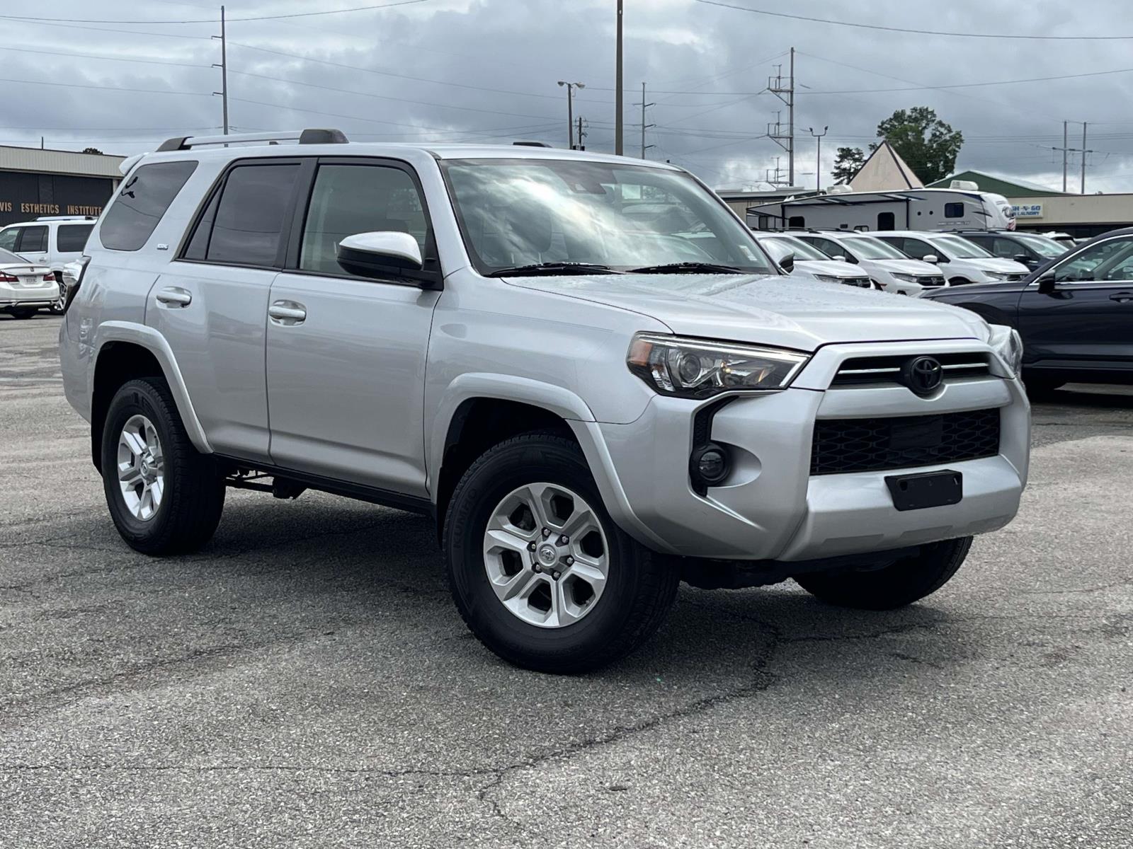 2020 Toyota 4Runner SR5 4WD V6's photo