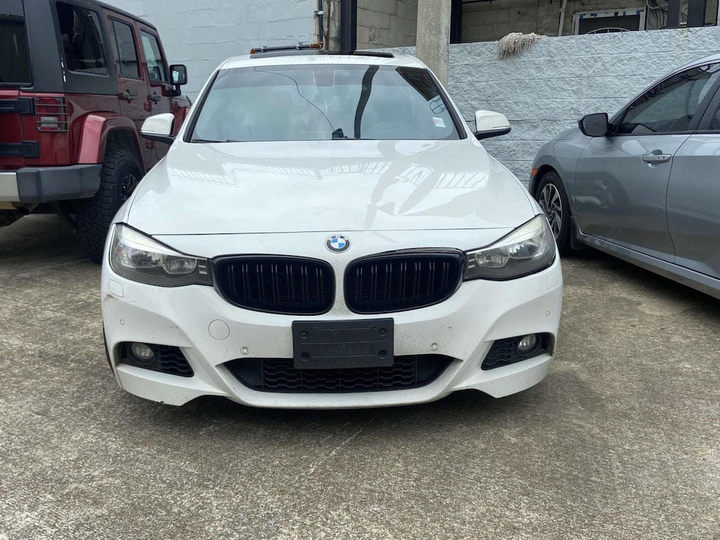 Used 2016 BMW 3 Series Gran Turismo 328i xDrive Gran Turismo AWD SULEV Car