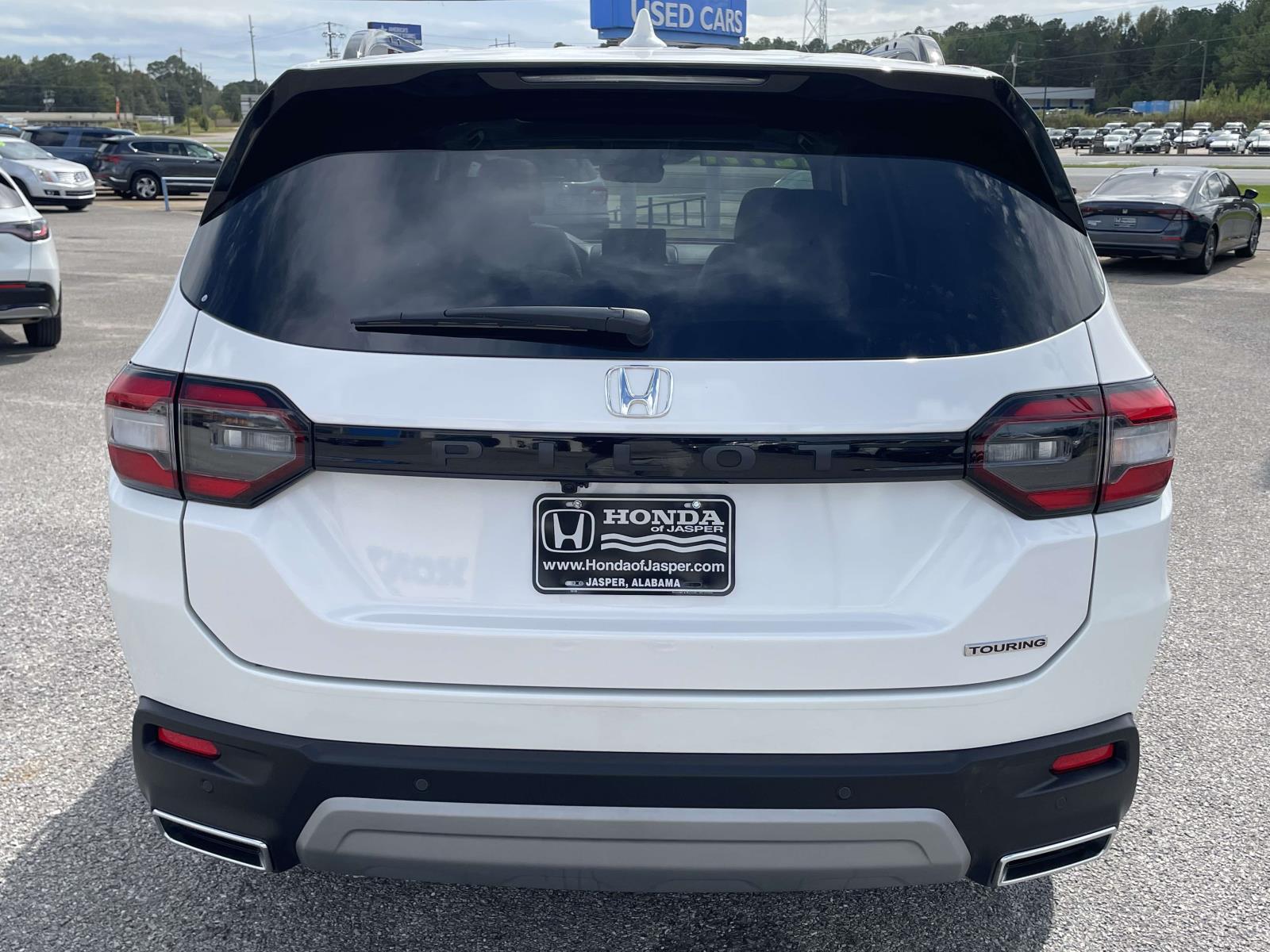 2024 Honda Pilot Touring photo 2