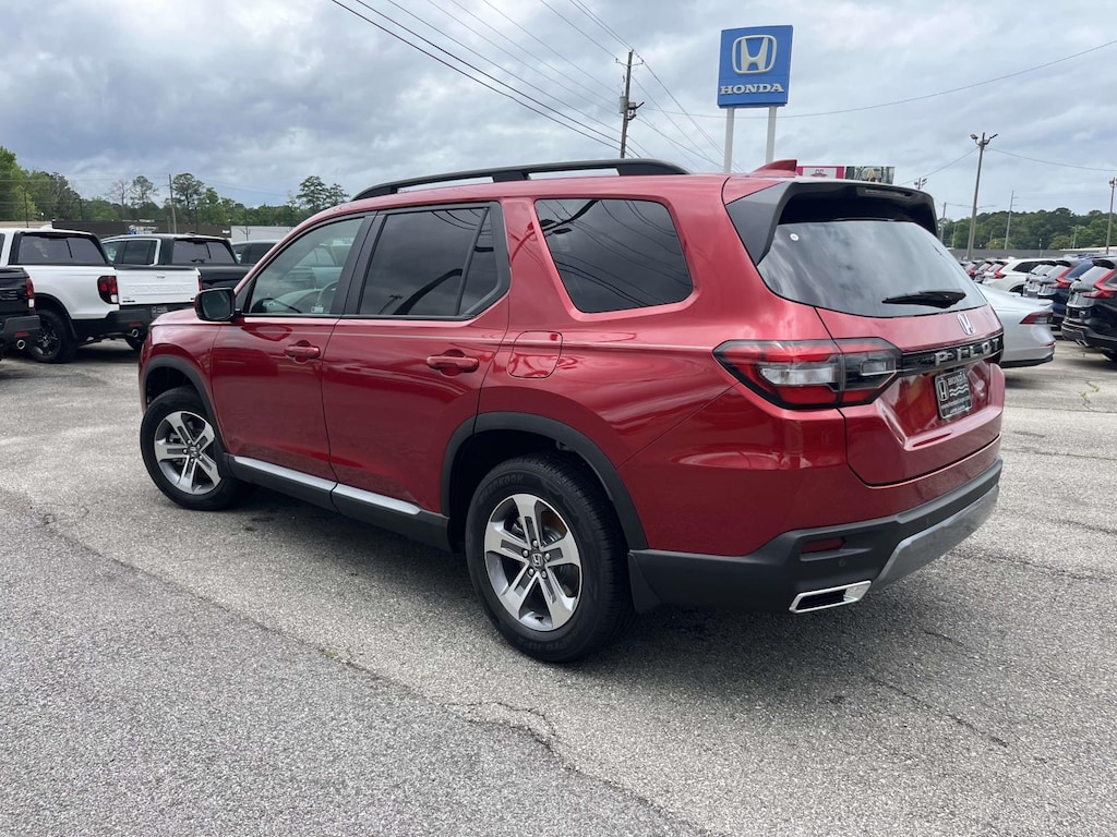 New 2026 Honda Pilot EX-L 2WD SUV