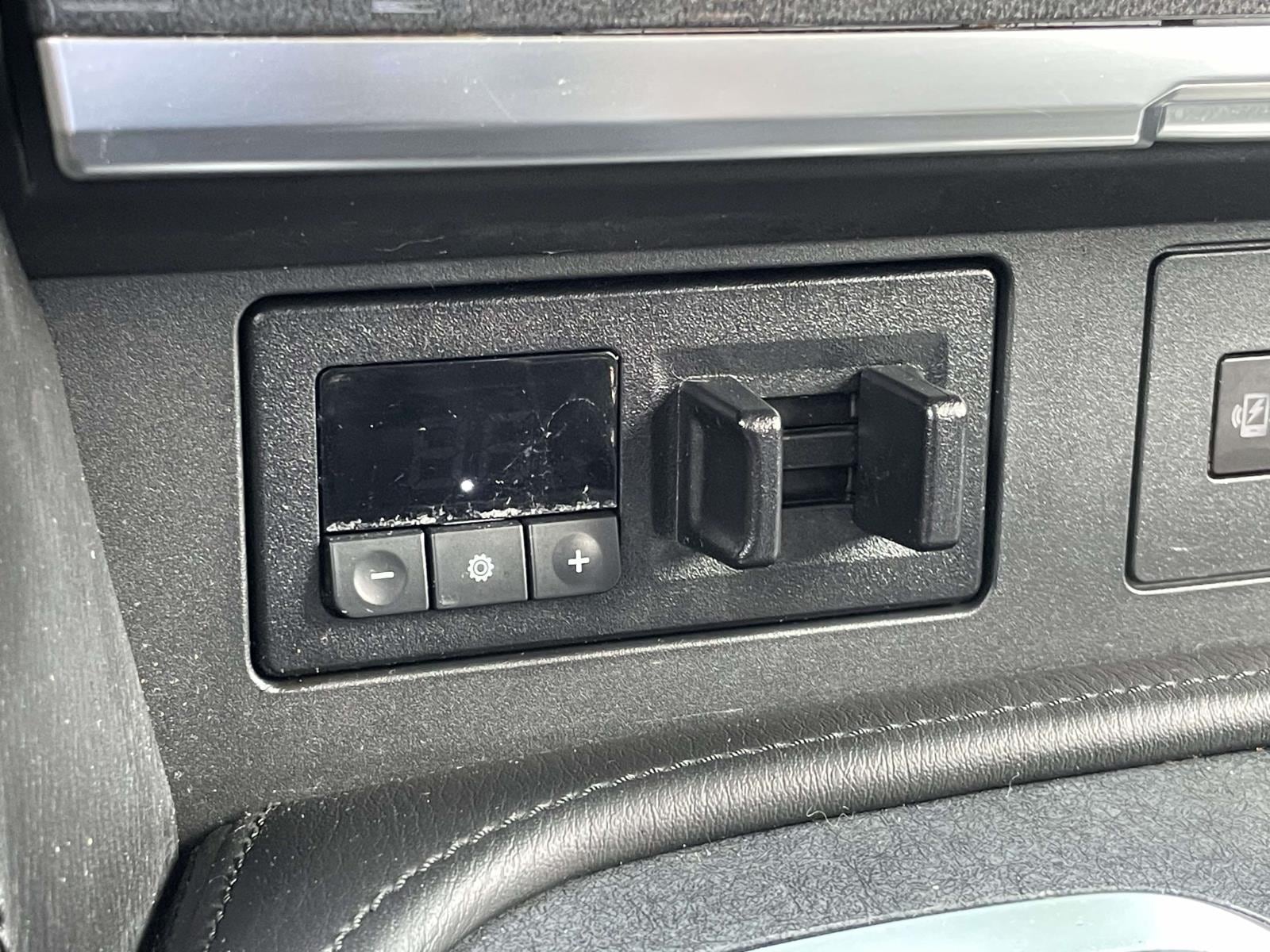 2024 Nissan Armada SV - Photo 22