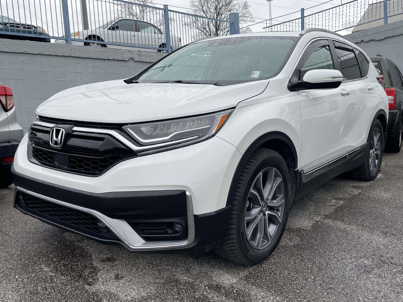 2020 Honda CR-V Touring's photo
