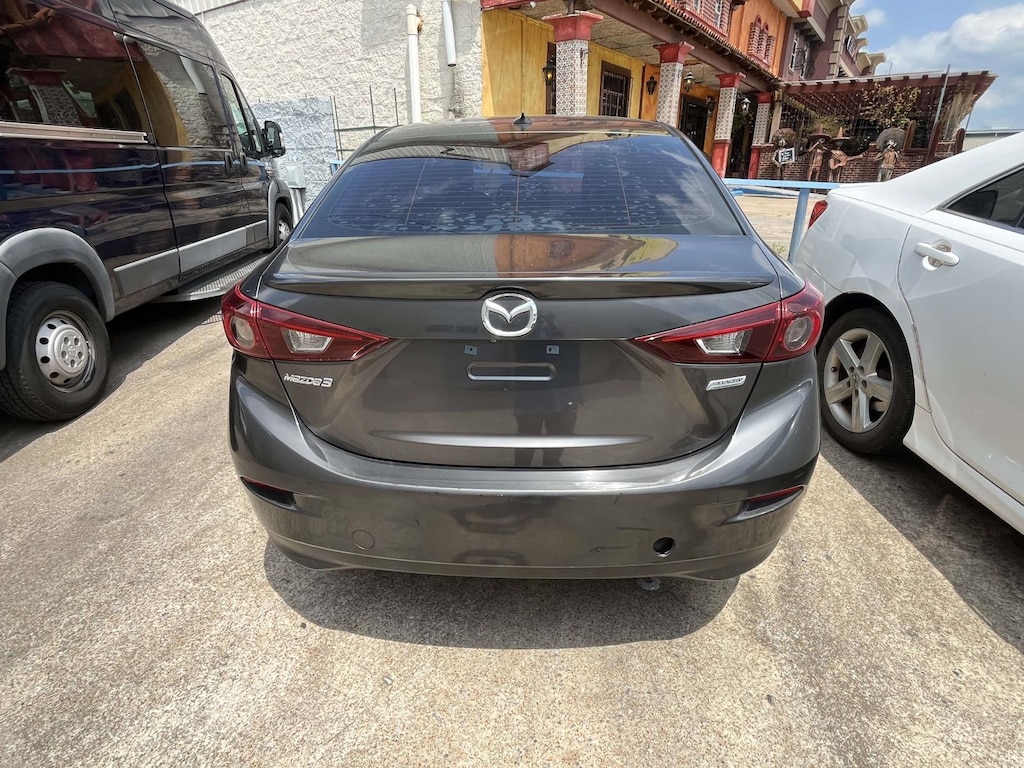 Used 2018 Mazda Mazda3 4-Door TOURING AUTO COMPACT