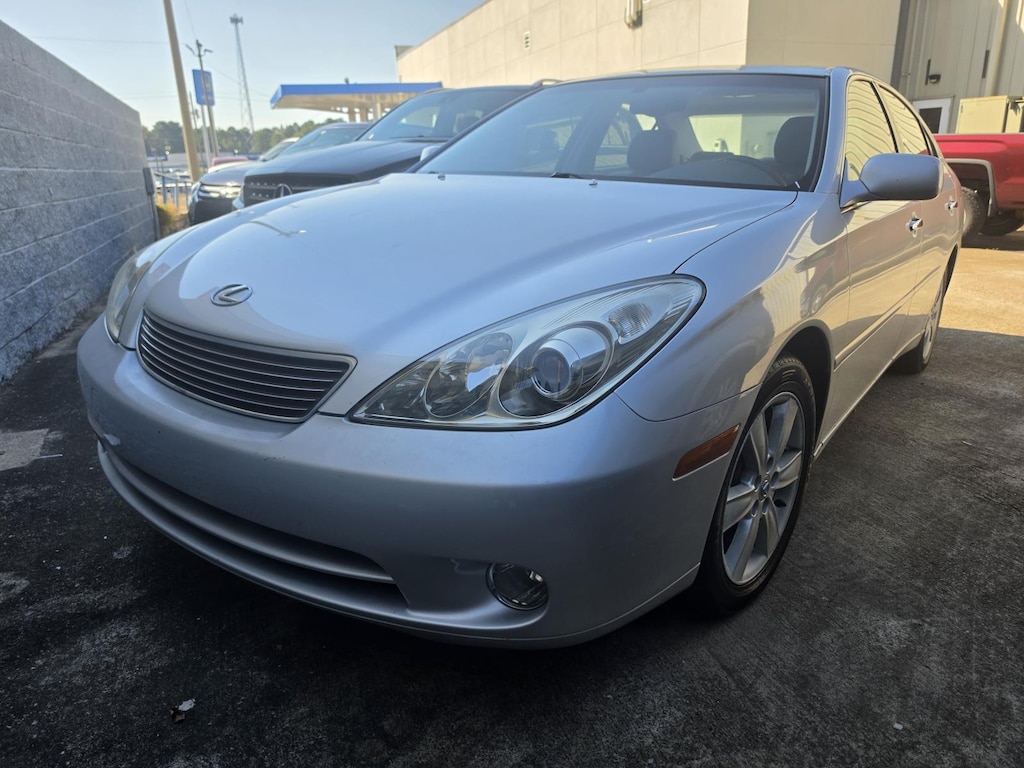 Used 2005 Lexus ES 330 SDN Car