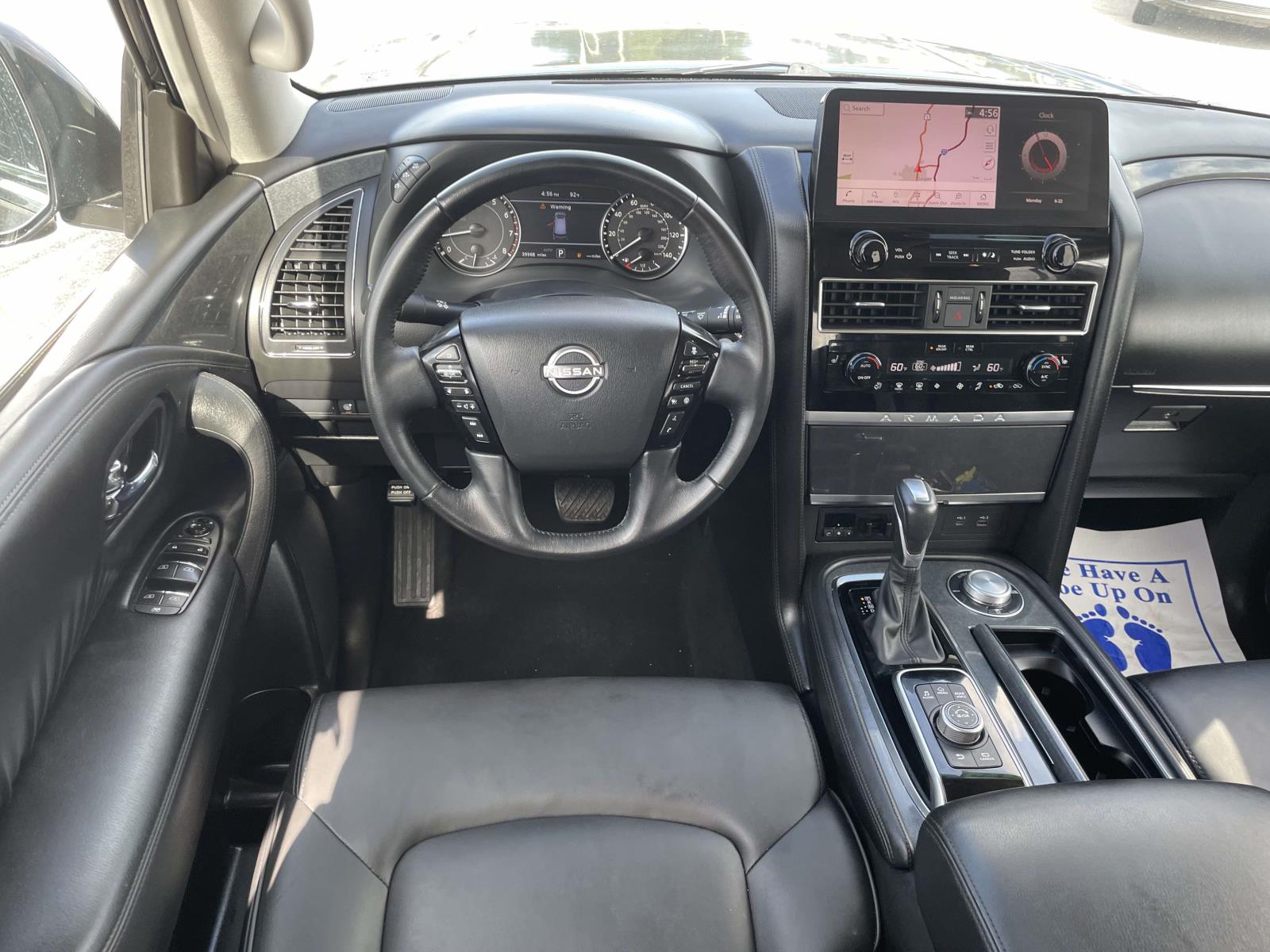 2024 Nissan Armada SV - Photo 9