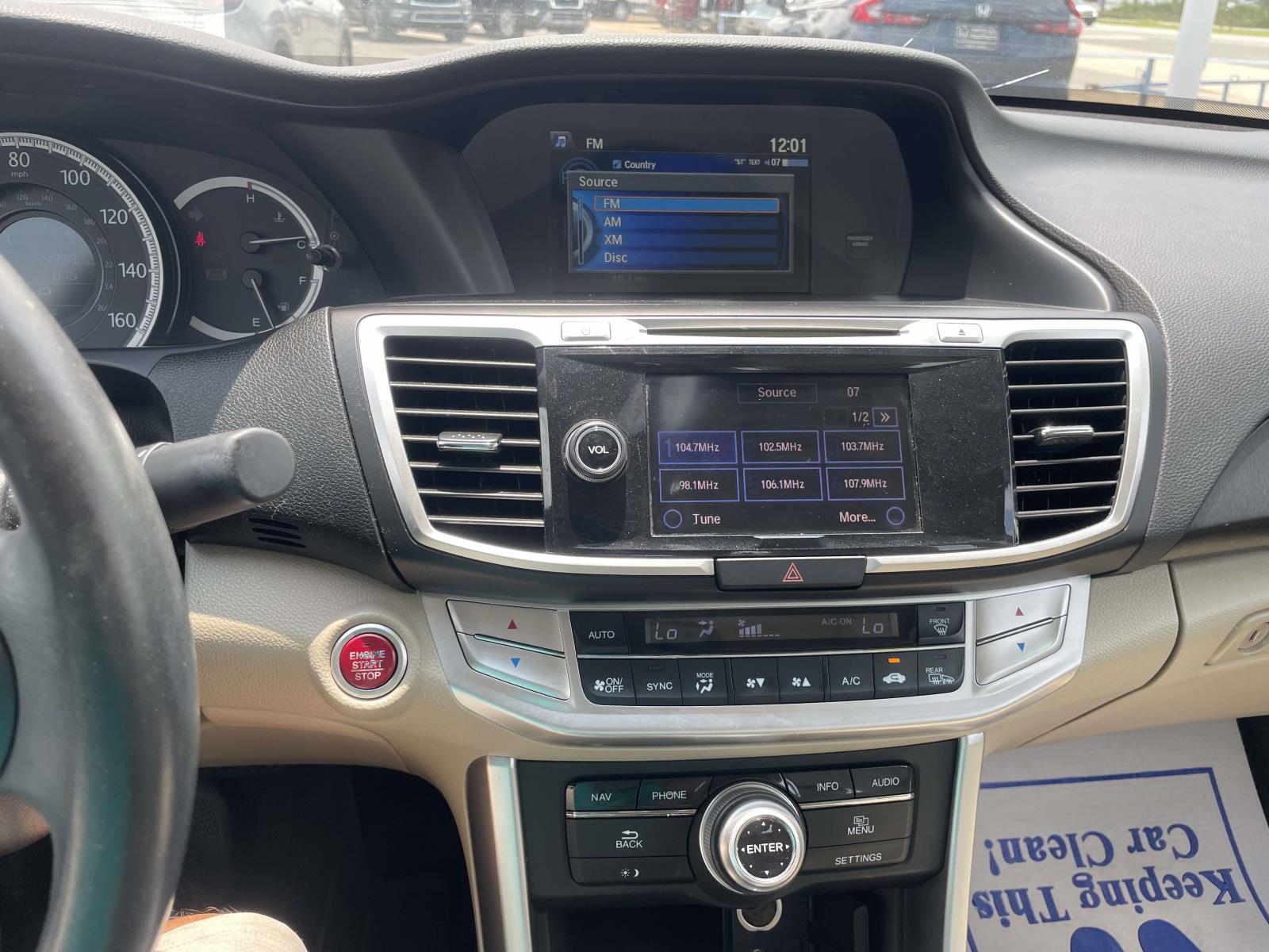 2013 Honda Accord EX-L - Photo 19