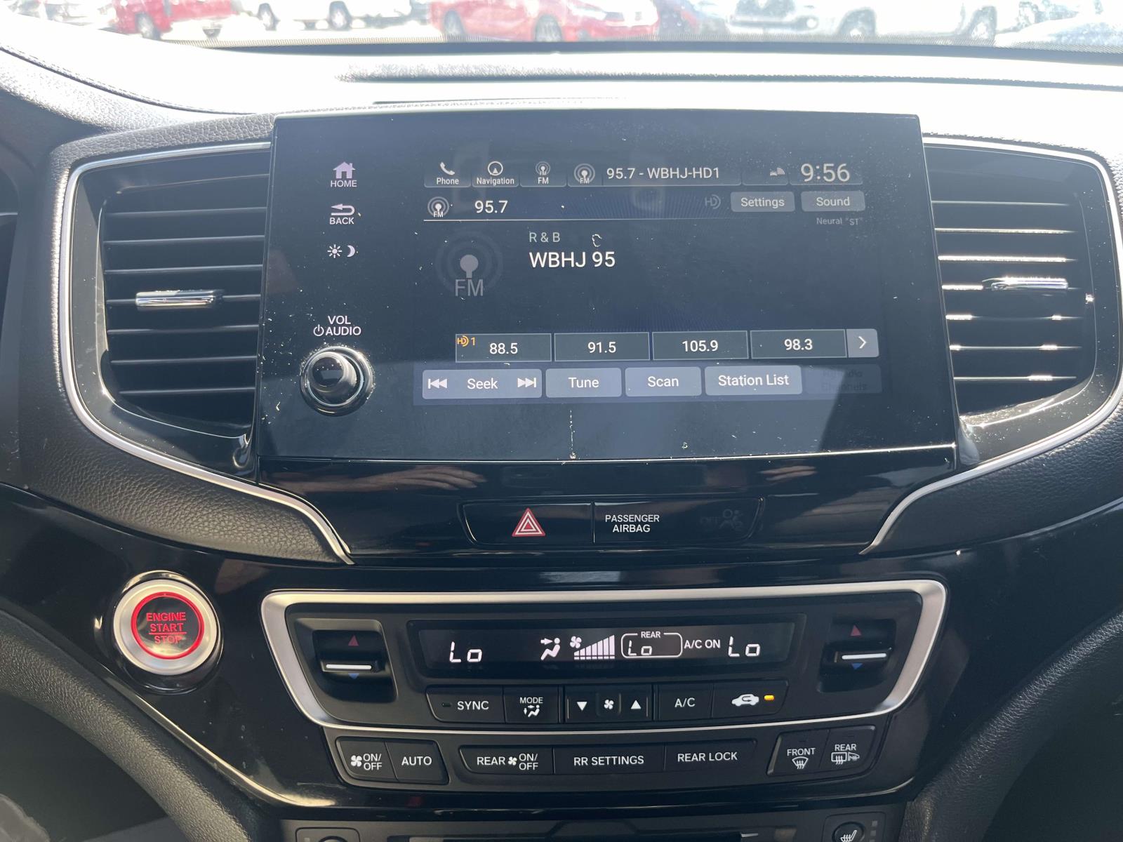2021 Honda Pilot Black Edition - Photo 18