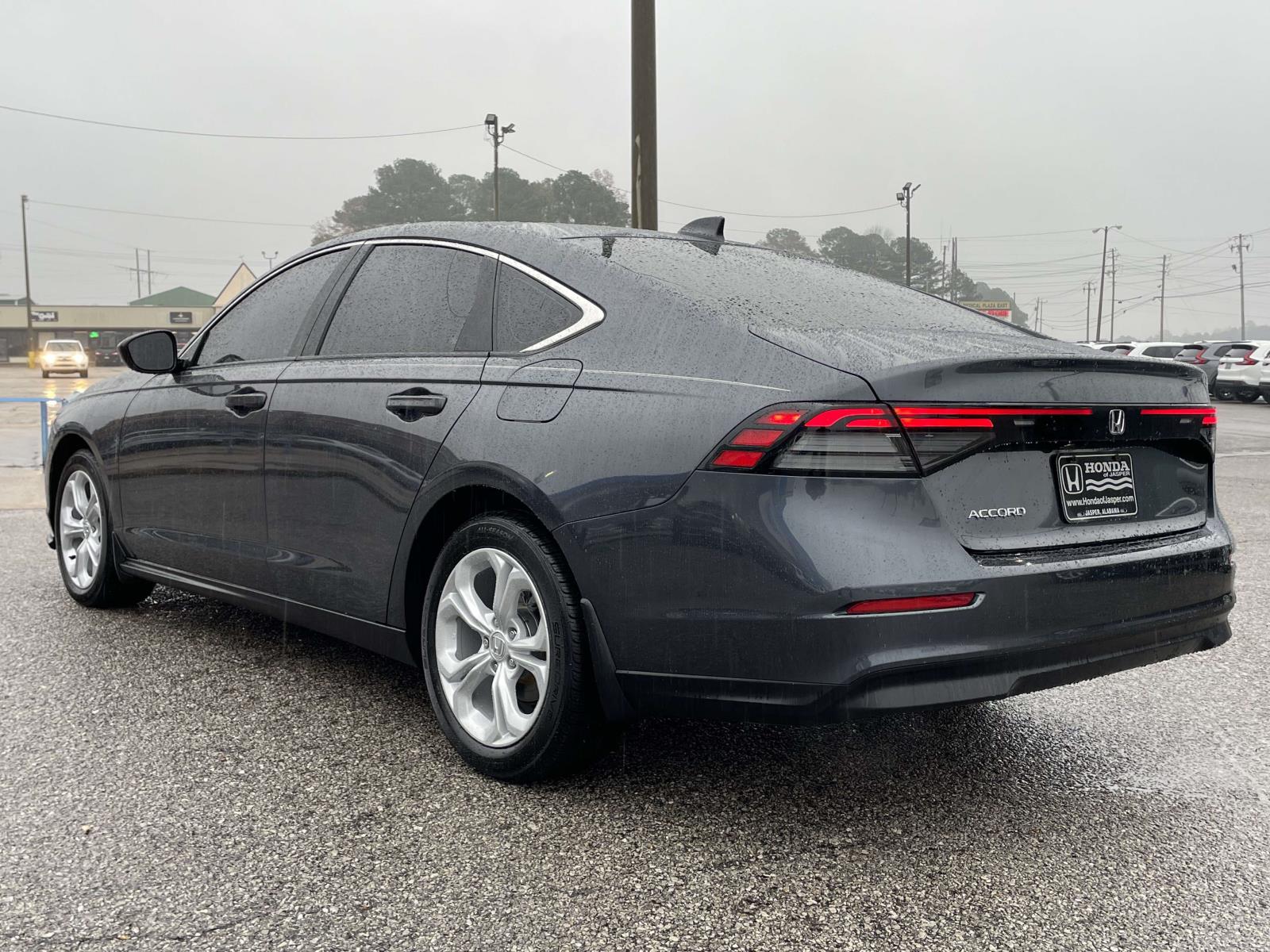 2024 Honda Accord LX photo 4