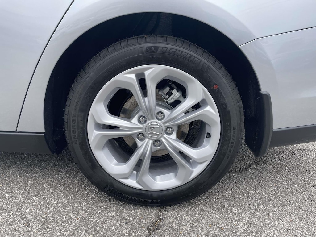 New 2025 Honda Accord LX CVT Sedan