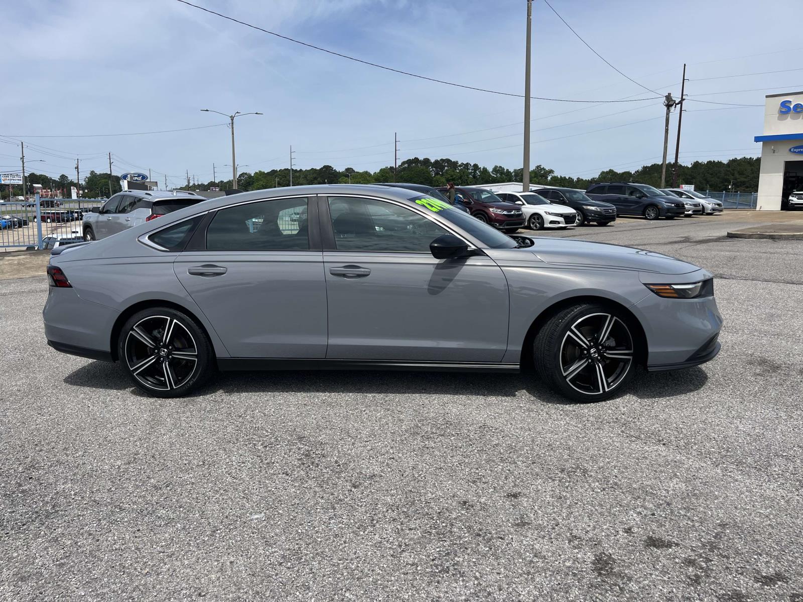 2023 Honda Accord Hybrid Sport - Photo 3