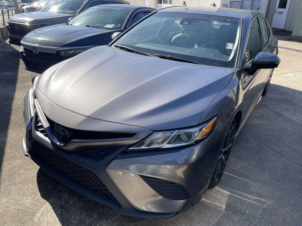 Used 2019 Toyota Camry SDN SE AT Car