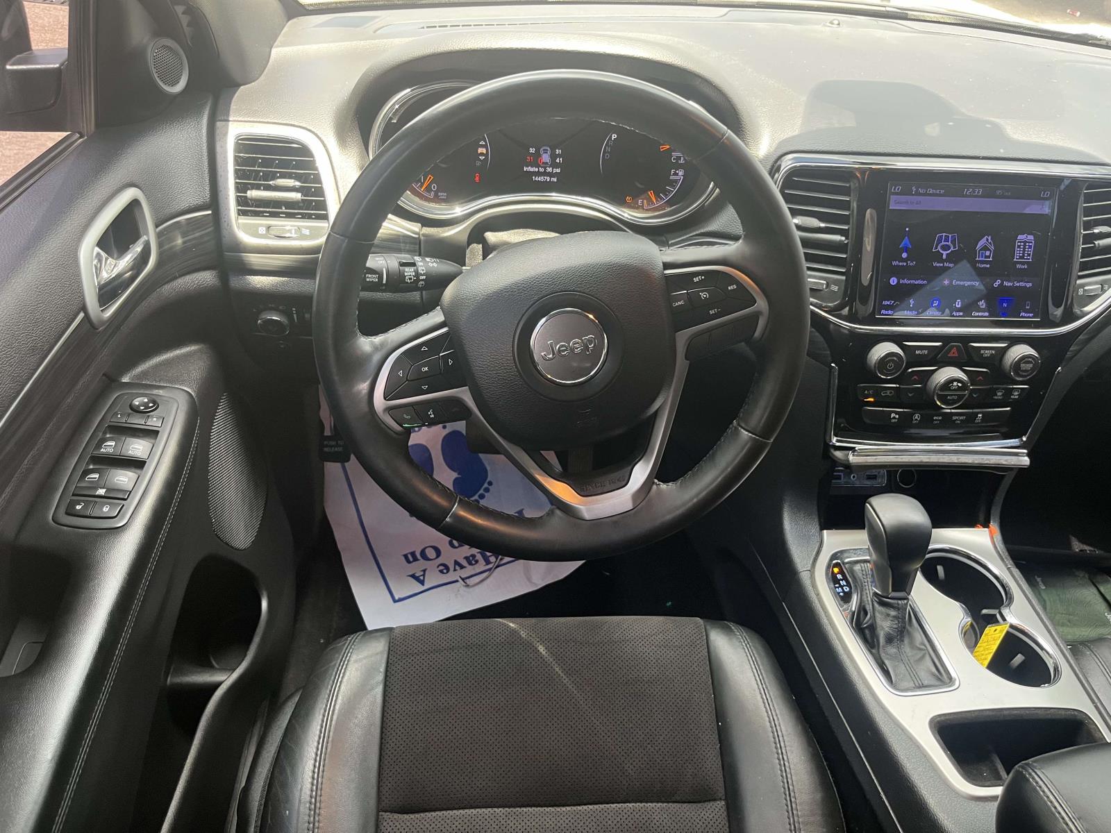 2019 Jeep Grand Cherokee Altitude - Photo 11
