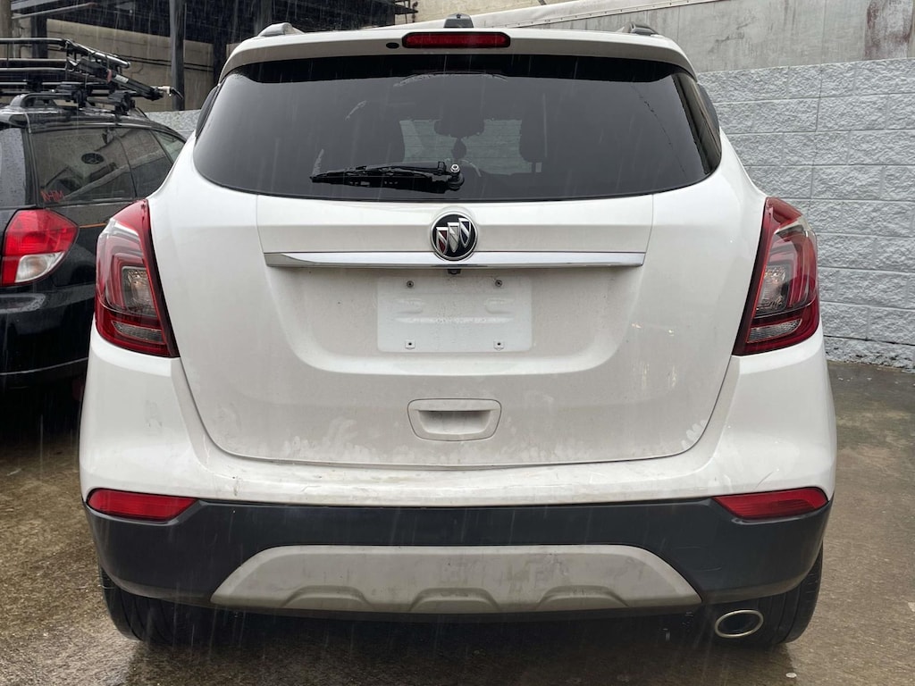 Used 2022 Buick Encore FWD PREFERRED Sport Utility