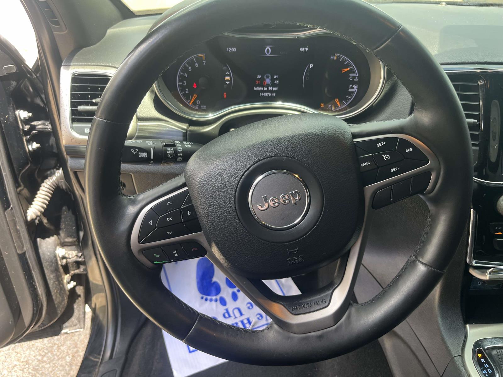2019 Jeep Grand Cherokee Altitude - Photo 17