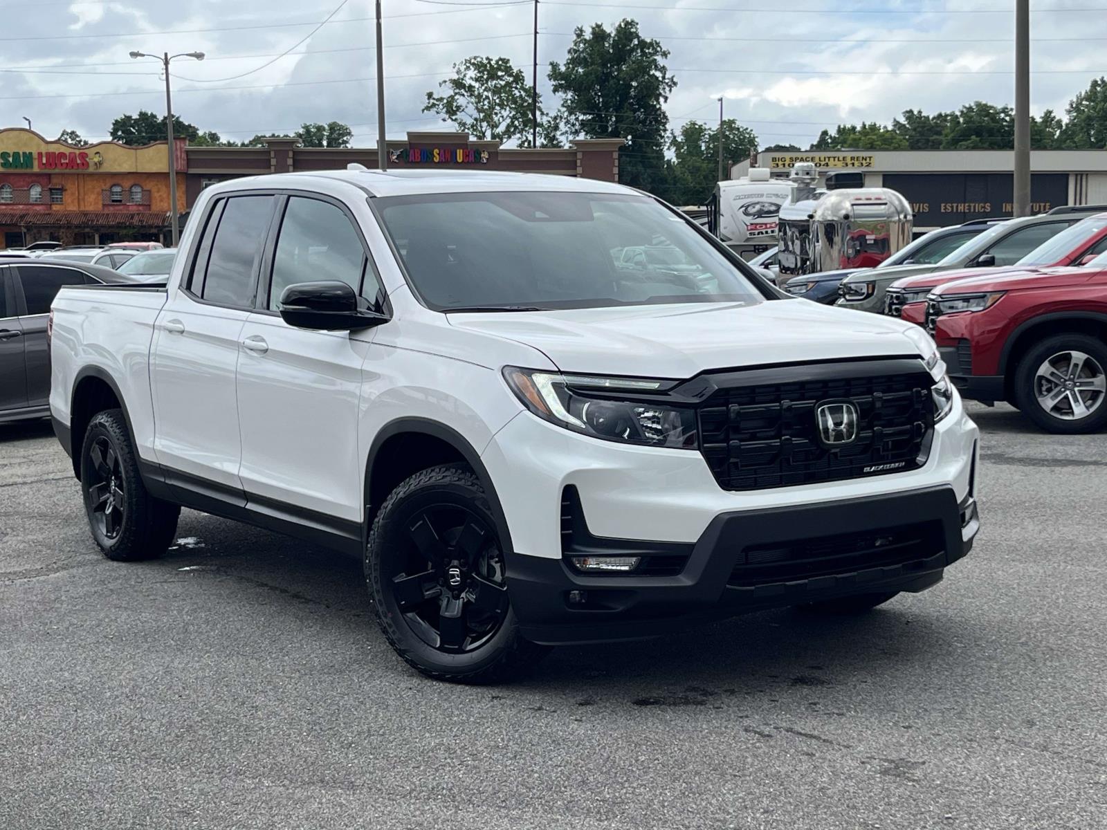 2026 Honda Ridgeline Black Edition's photo