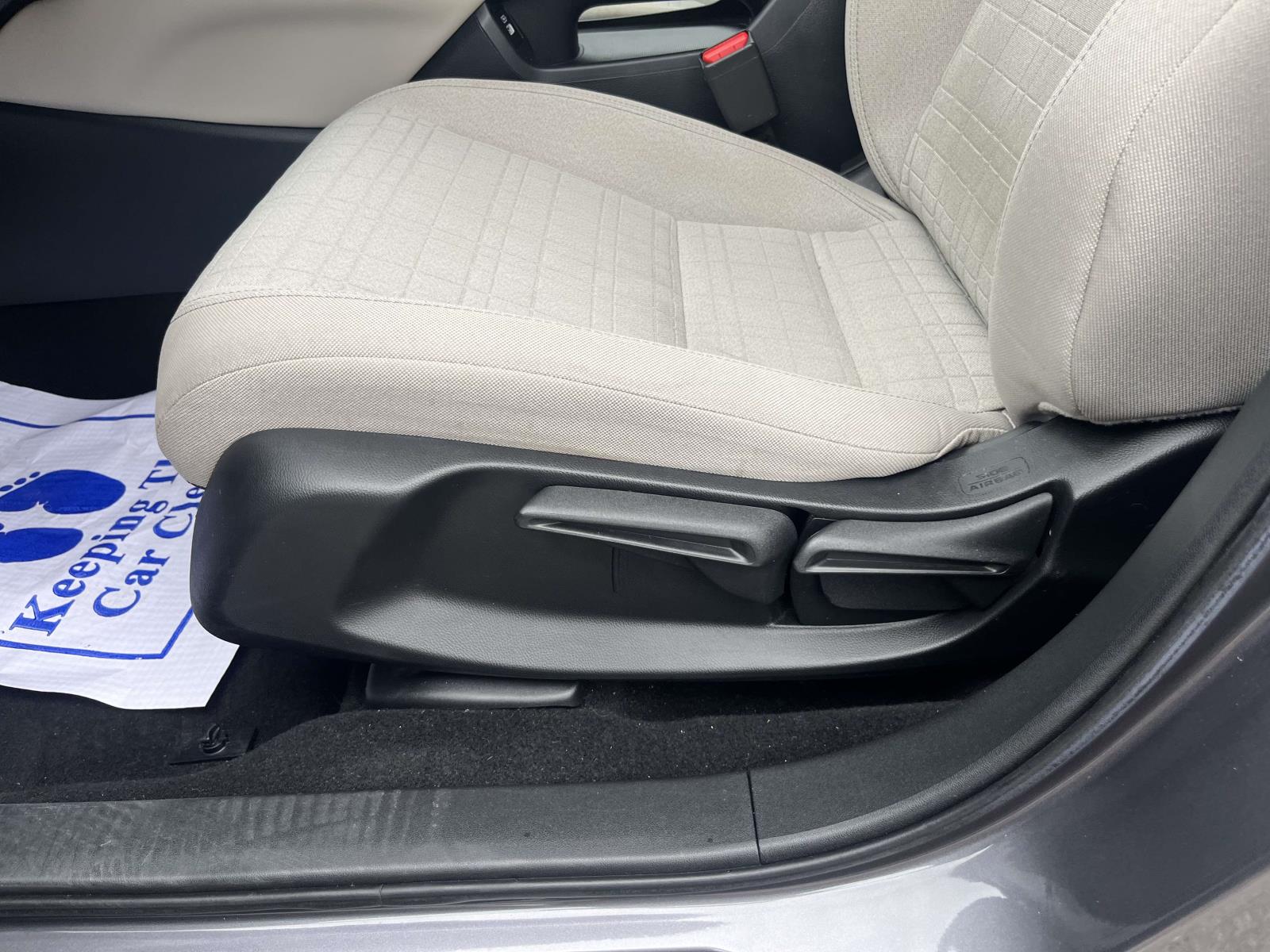 2023 Honda HR-V LX - Photo 15
